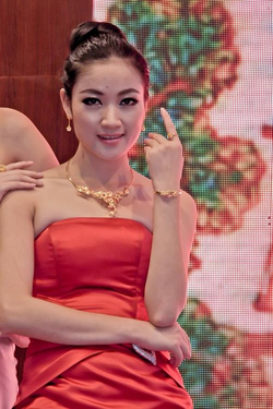 免费美女裸身软件推荐